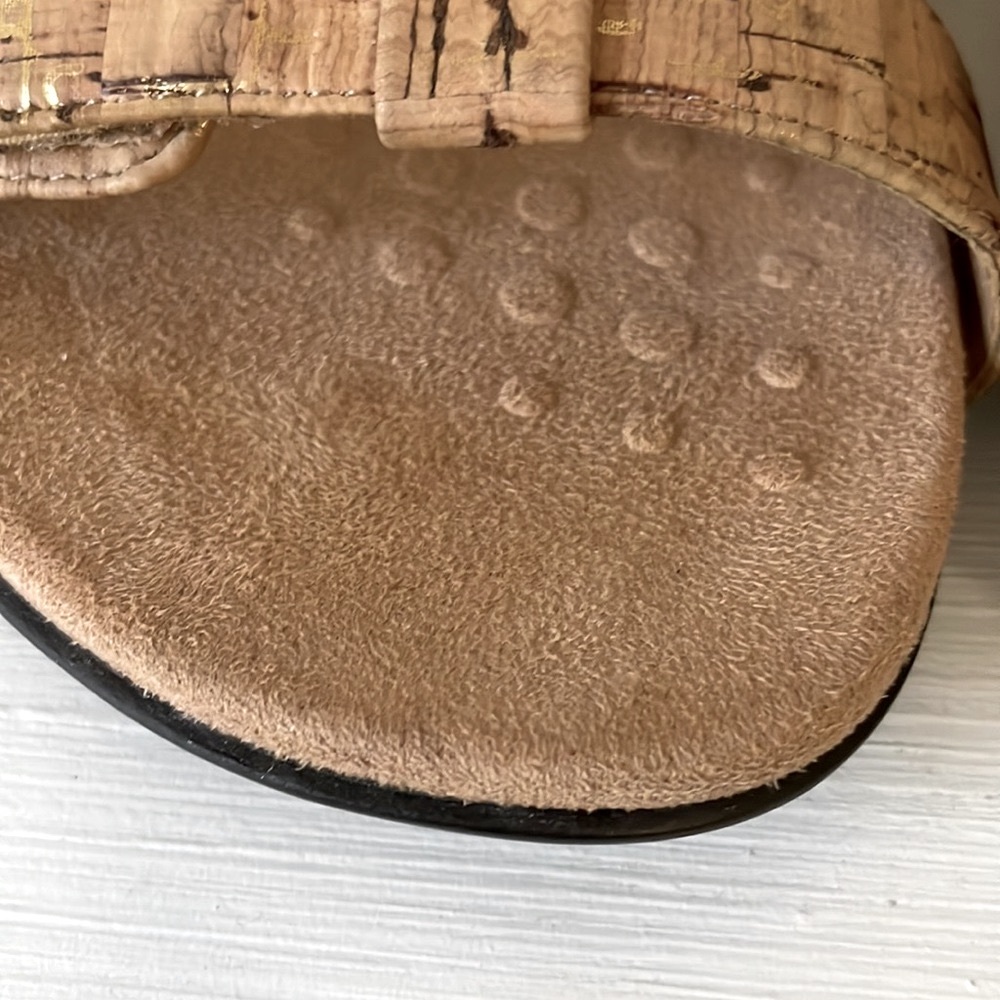 Vionic Adjustable Strap Sandal - image 3